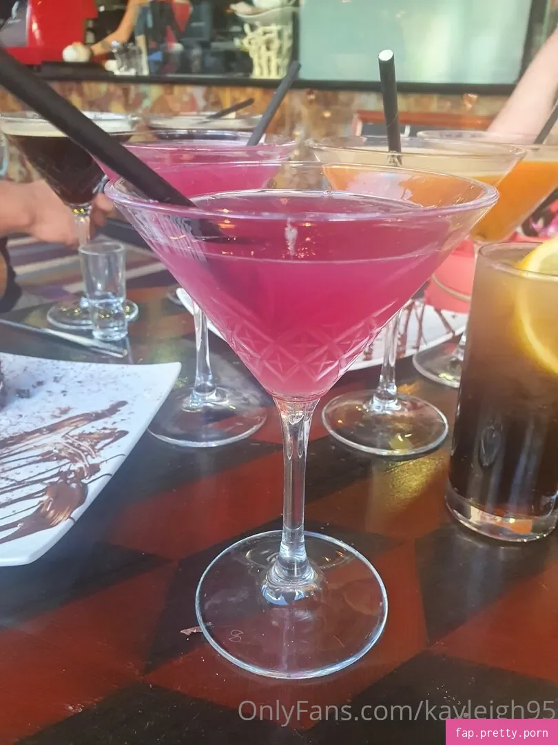 Kayleigh - Photo #08