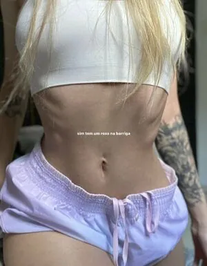 Kimberly Aroa content