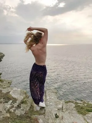 kelseyleighfree content