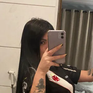Karlla Fariaz