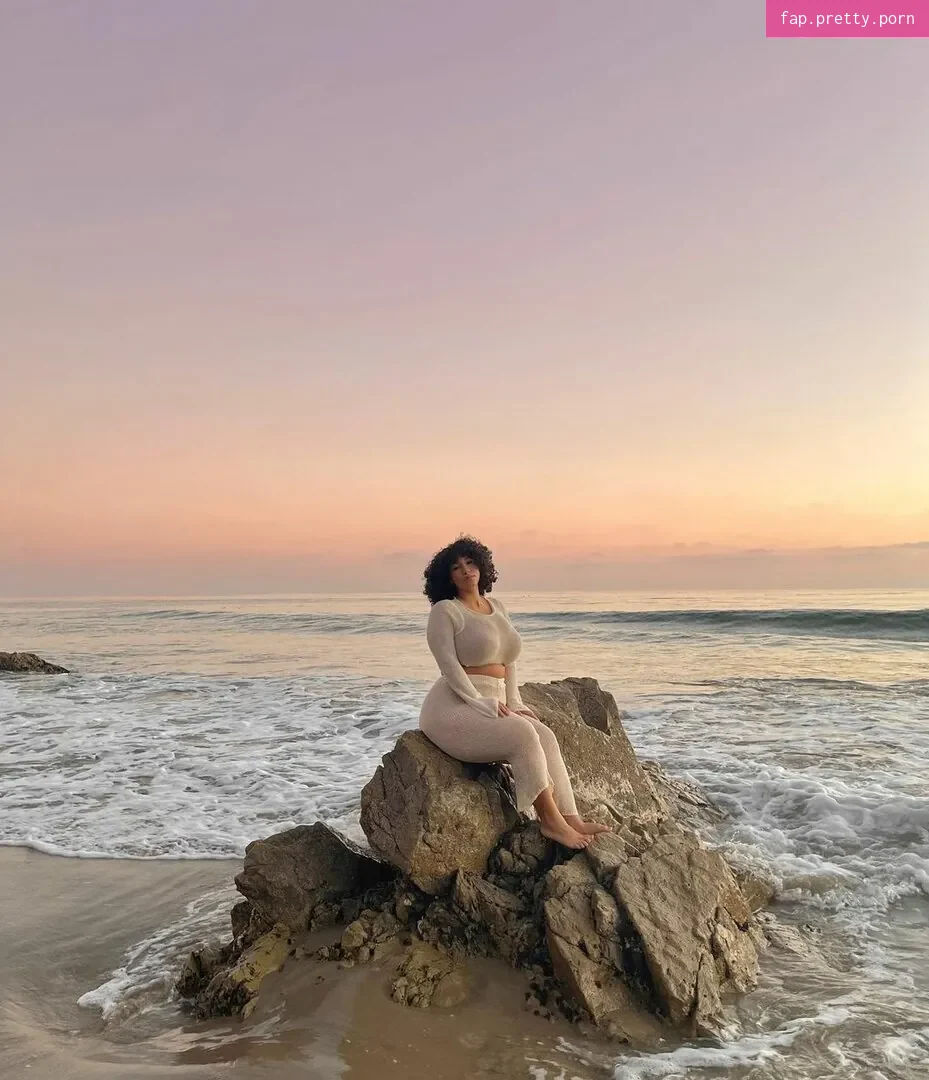 Katelyn Folasade - Photo #24