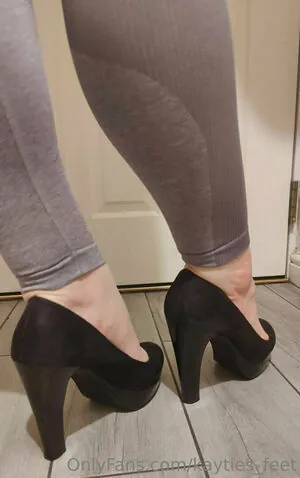 kayties_feet content