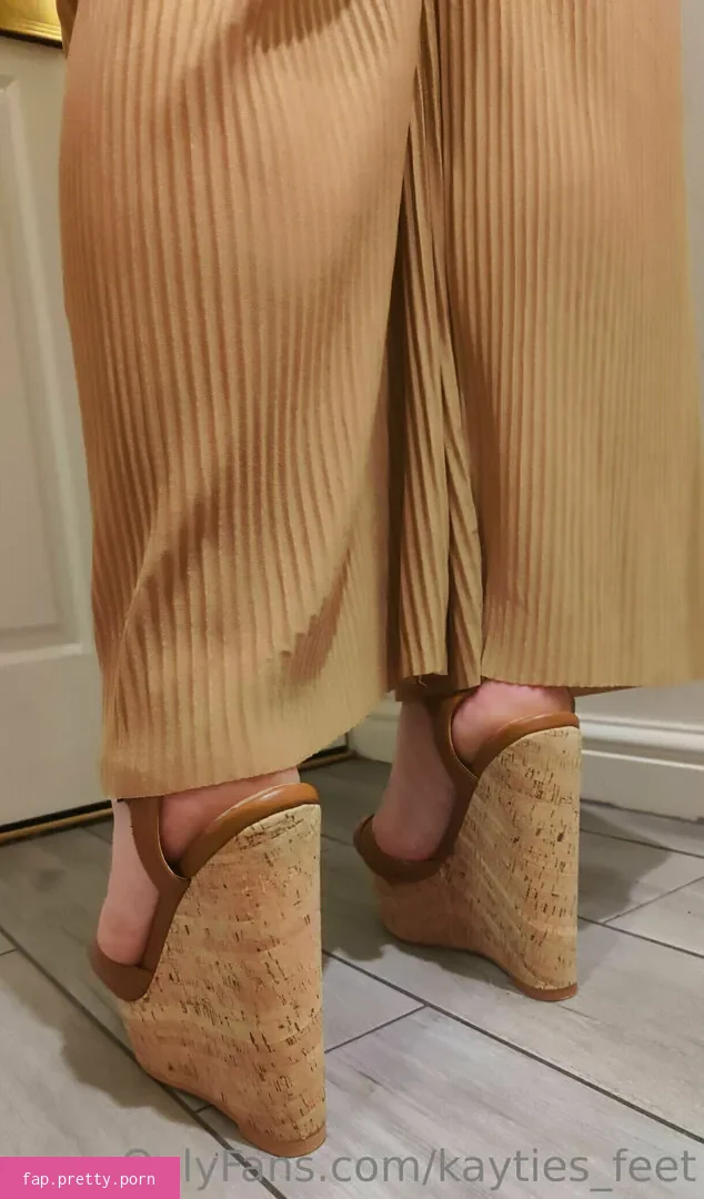 kayties_feet - Photo #56