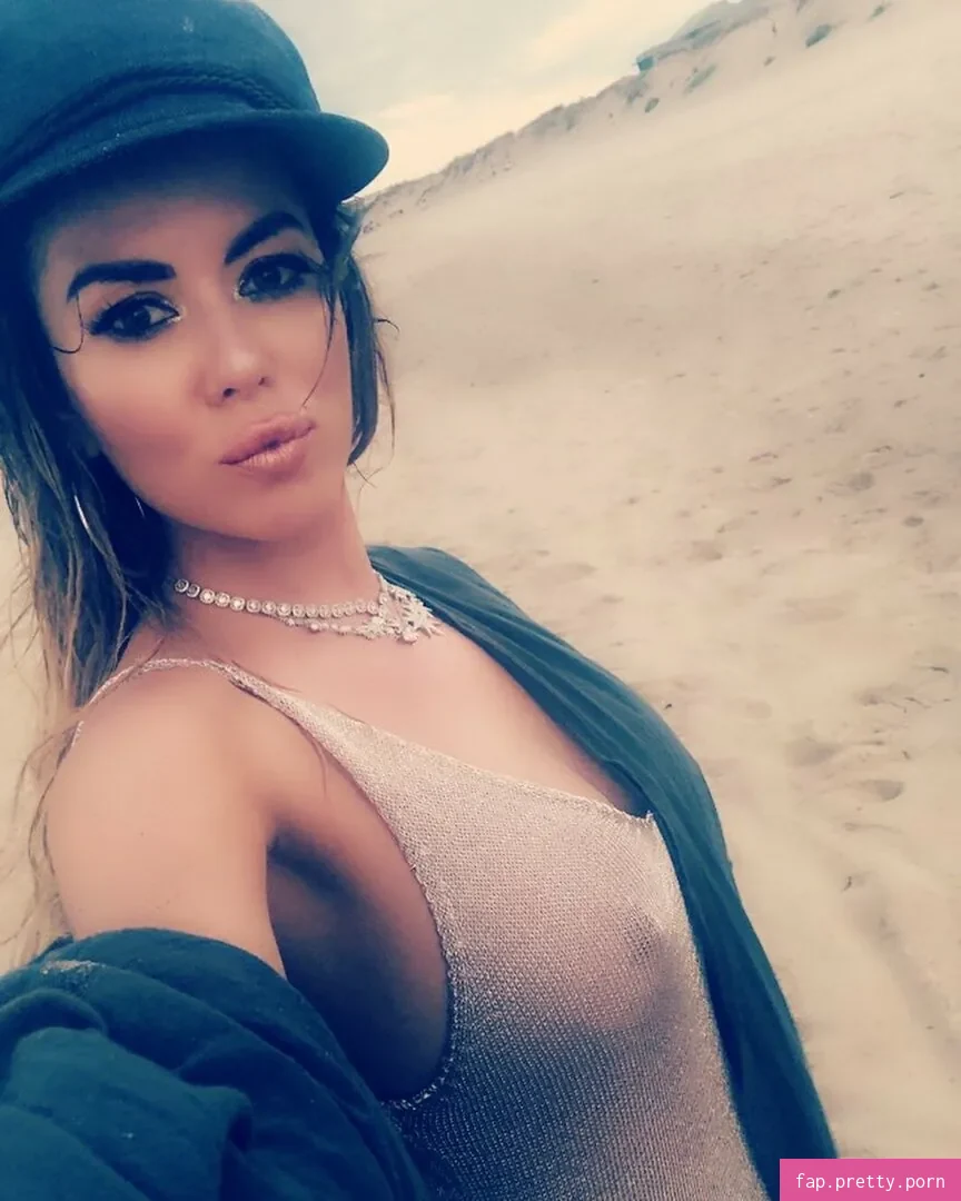 Karina Jelinek - Photo #16