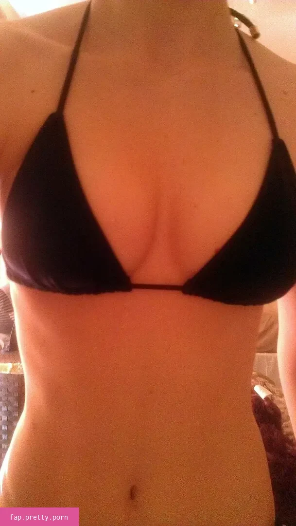 Kallie Kavaliar - Photo #88