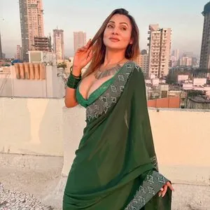 Karrishma Kar content