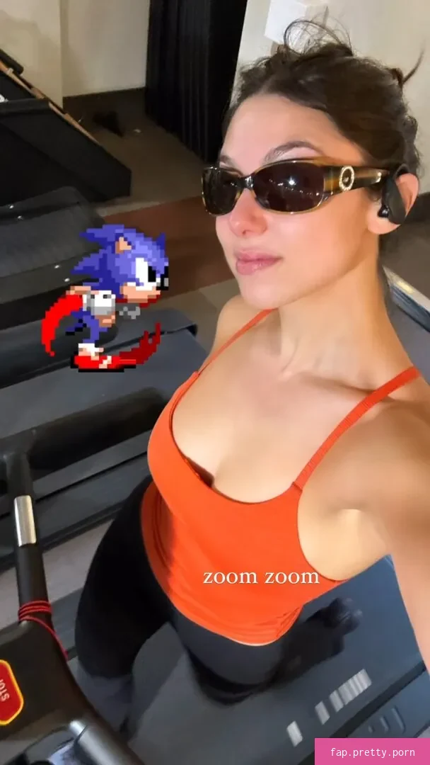 Kira Kosarin / kirakosarin Nude Leaked OnlyFans Photo #28