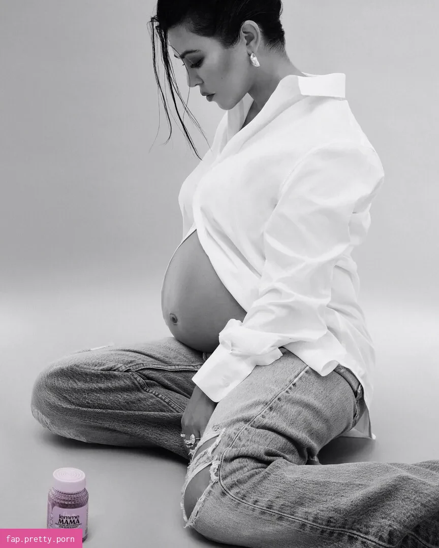 Kourtney Kardashian / kourtneykardash Nude Leaked OnlyFans Photo #28