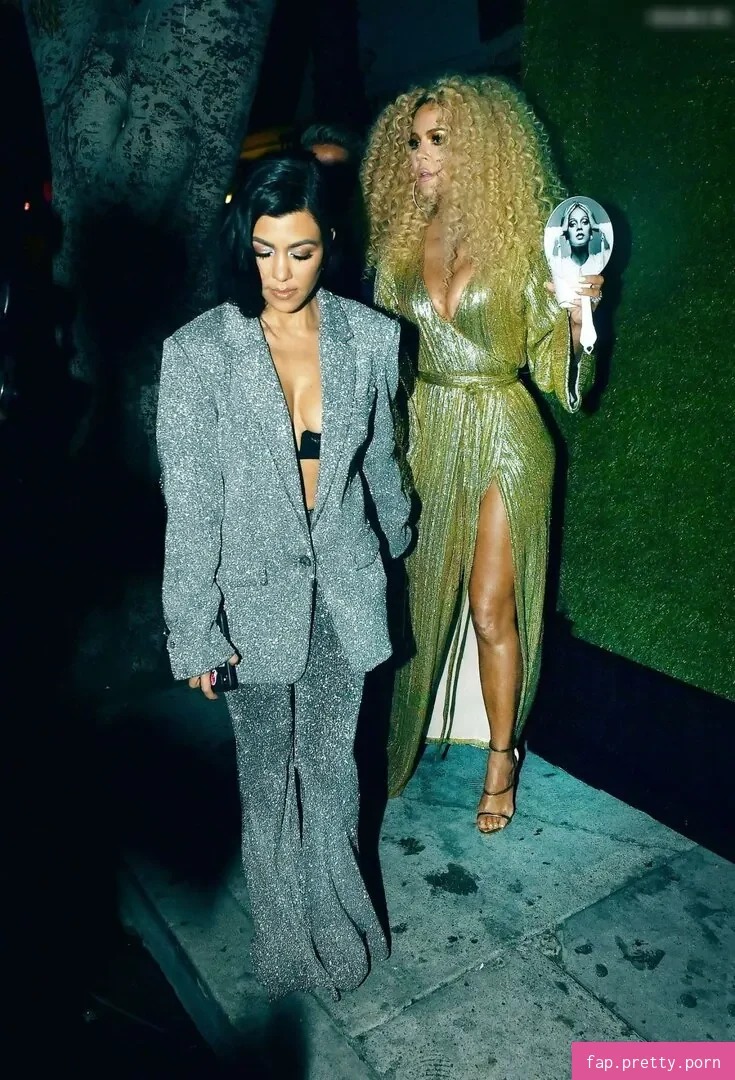 Kourtney Kardashian / kourtneykardash Nude Leaked OnlyFans Photo #28