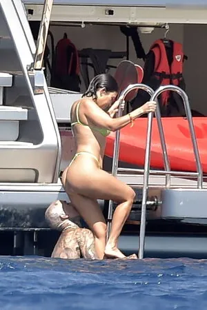 Kourtney Kardashian #