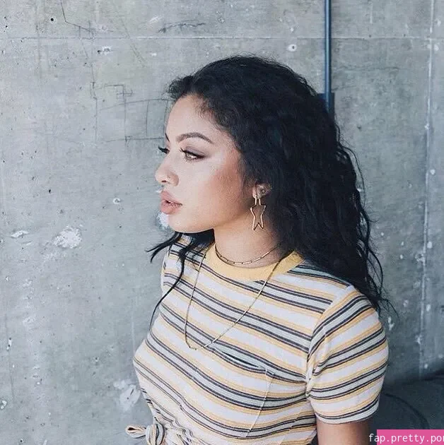 Kiana Ledé - Photo #26