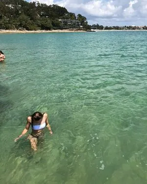 Kara Mia Van Pletzen content