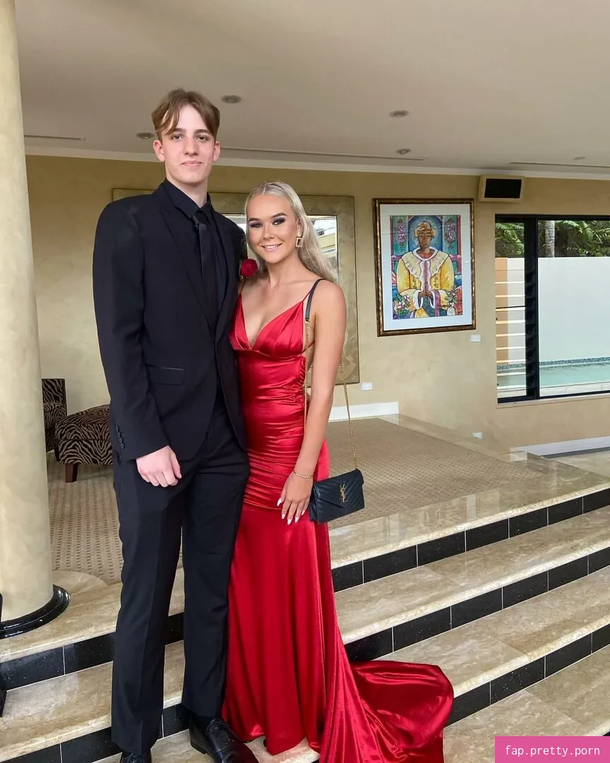 Kara Mia Van Pletzen - Photo #07