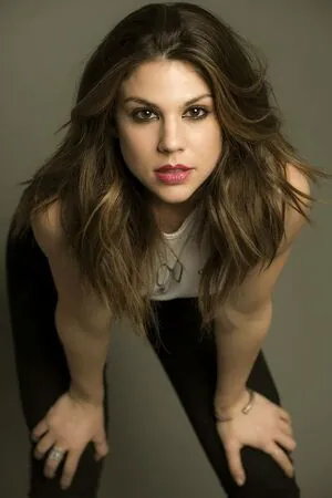 Kate Mansi content