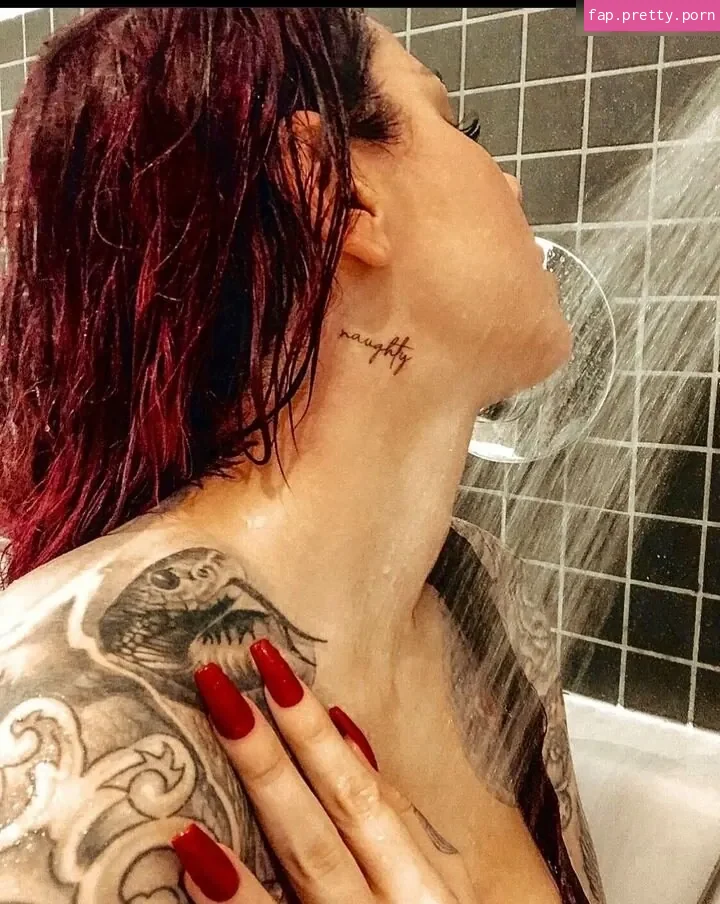 Kate Merlan - Photo #22