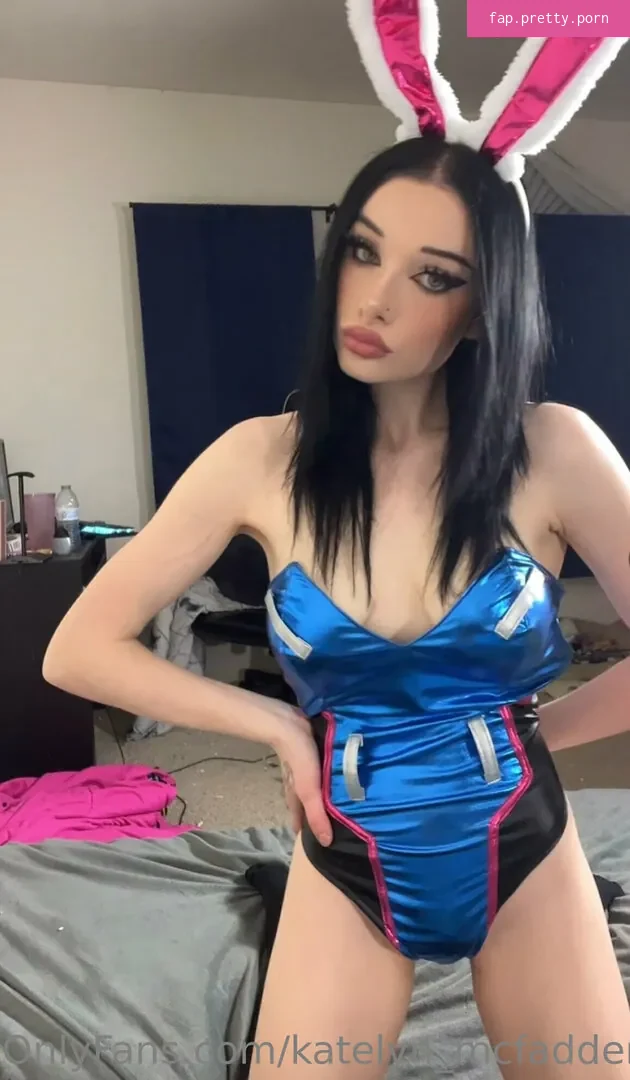 katelyn_mcfadden - Photo #09