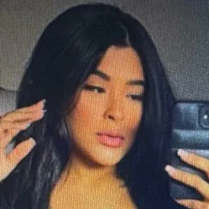 Kimberly Moreira