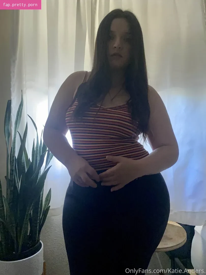 Katie & Rose Anders - Photo #06