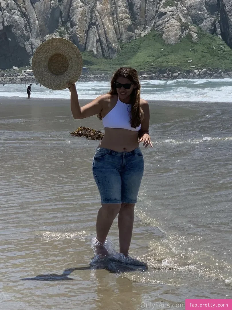 Katie & Rose Anders - Photo #59