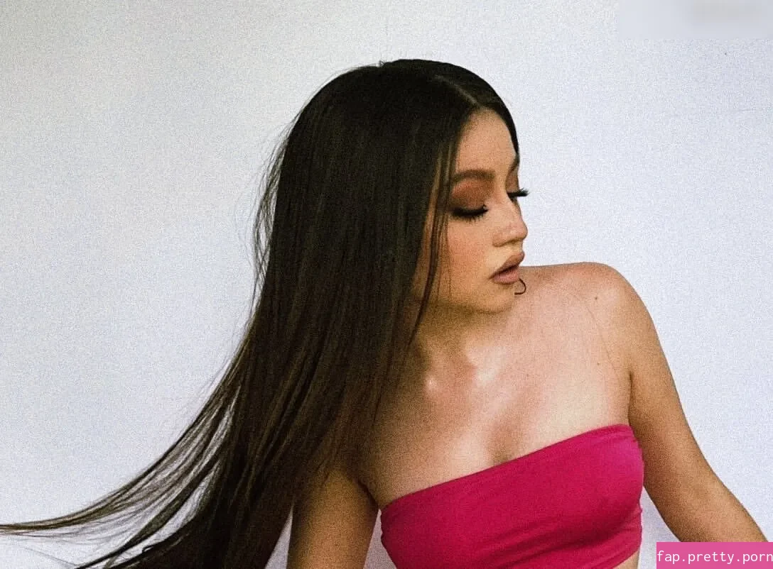 Karol Sevilla - Photo #05