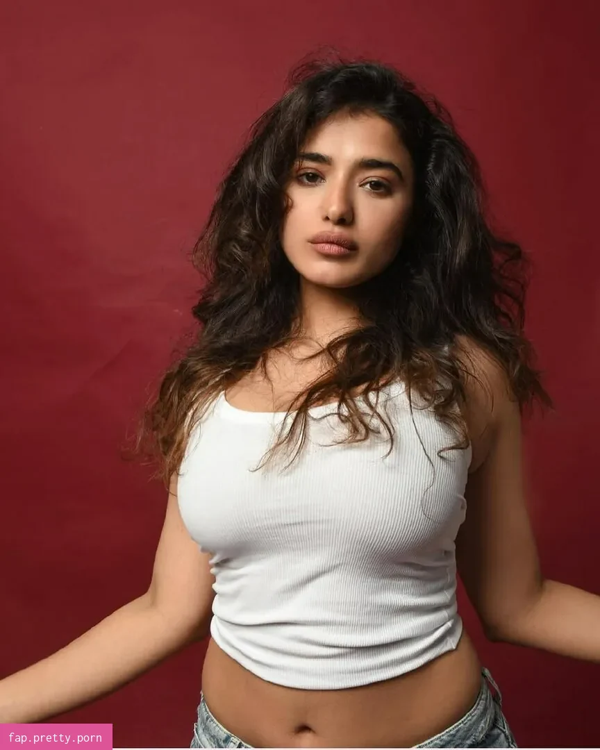 Ketika Sharma - Photo #08