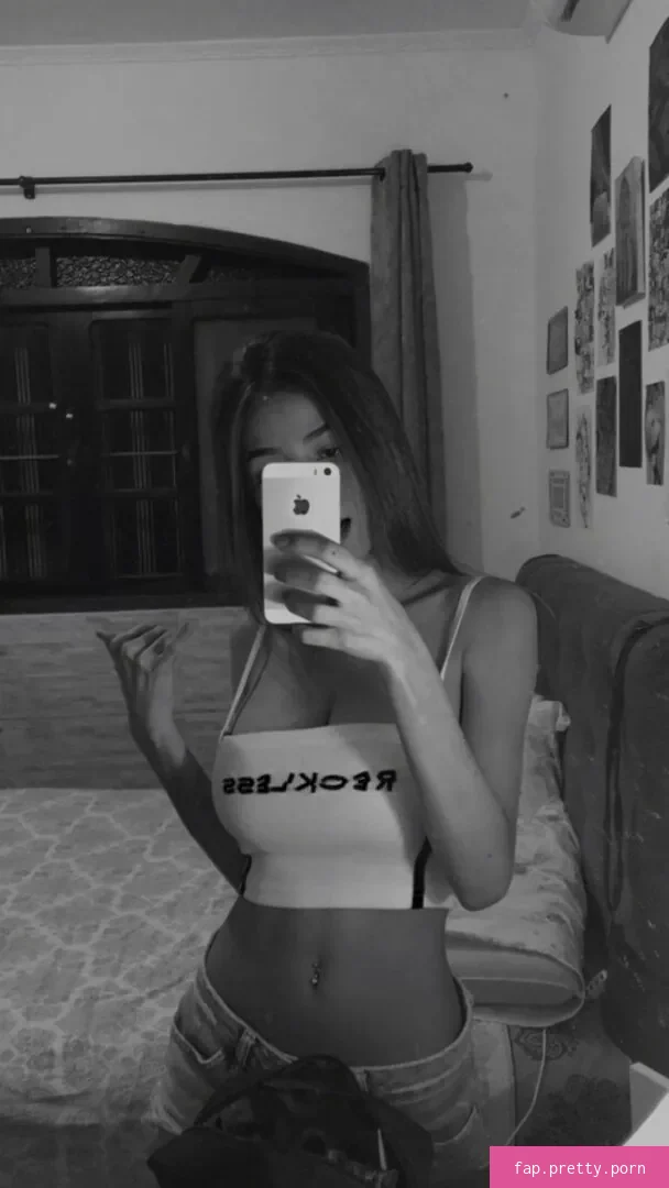 Kamille Velez - Photo #12