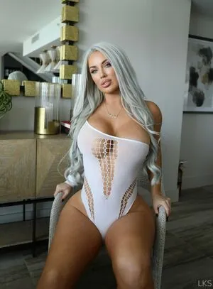 lacikaysomers content