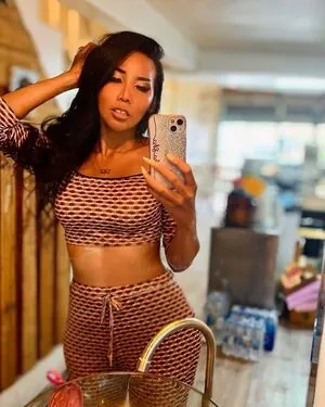 ladyboyshasha content