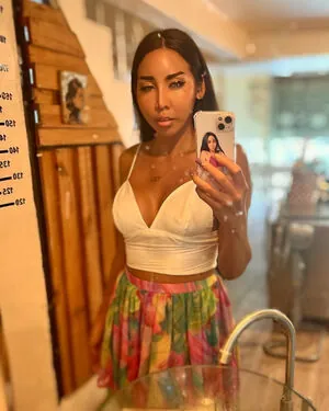 ladyboyshasha content