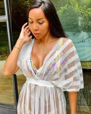 ladyboyshasha content