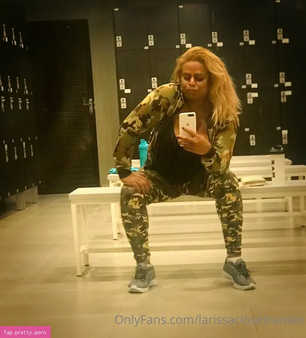 larissaclosetransex - Photo #69