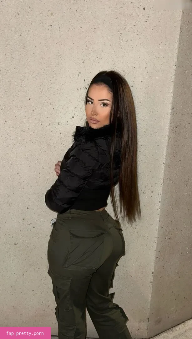 LauraLianaJane - Photo #63