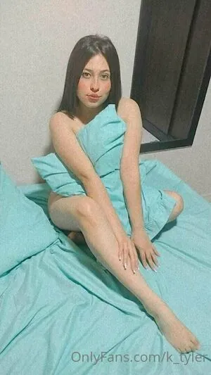 laurenscoott content