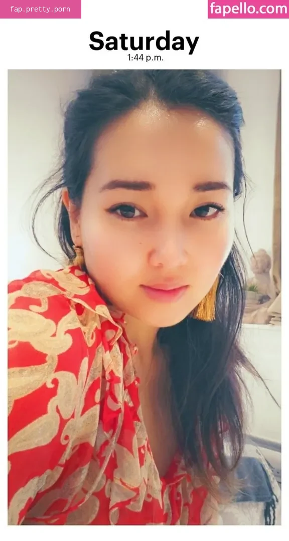 Lilly Ay - Photo #01