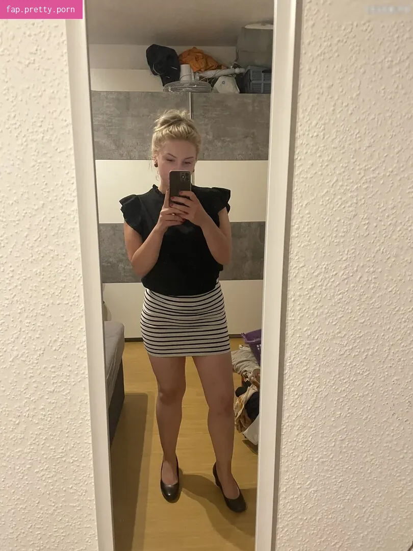 Lucy Cox - Photo #26