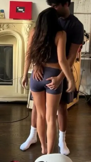 Lydia Campanelli content