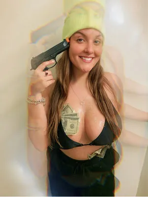 Lorraine De Souza content