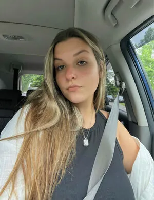 Lorraine De Souza content