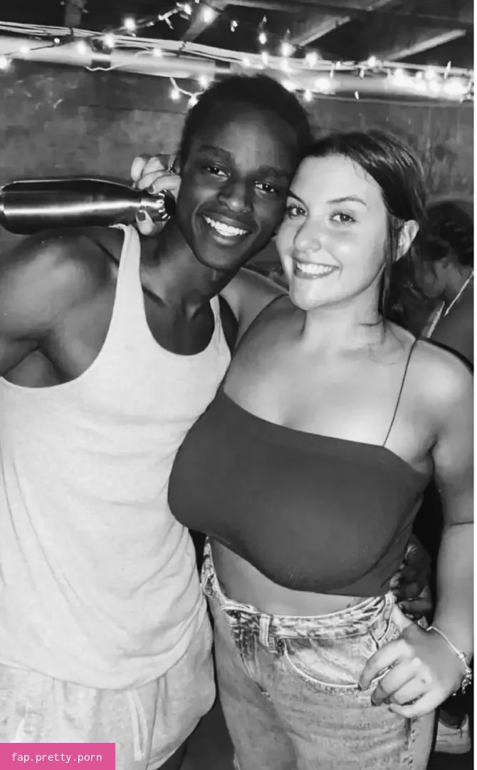 Lorraine De Souza - Photo #82