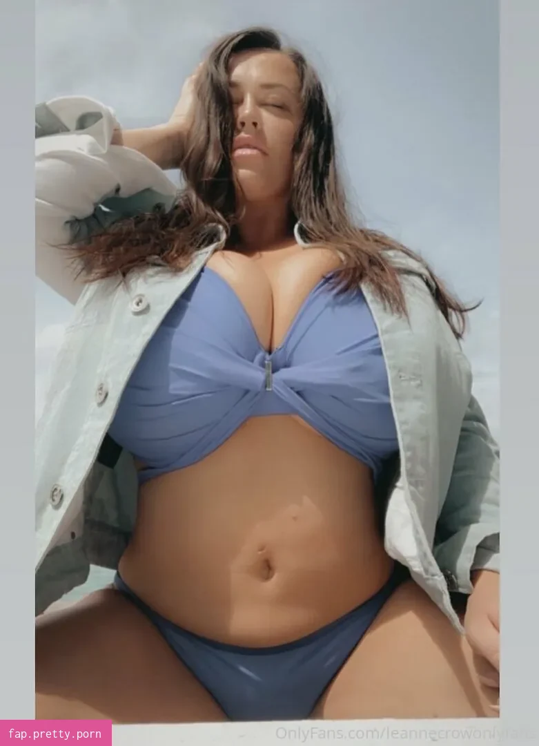 leannecrowonlyfans #8