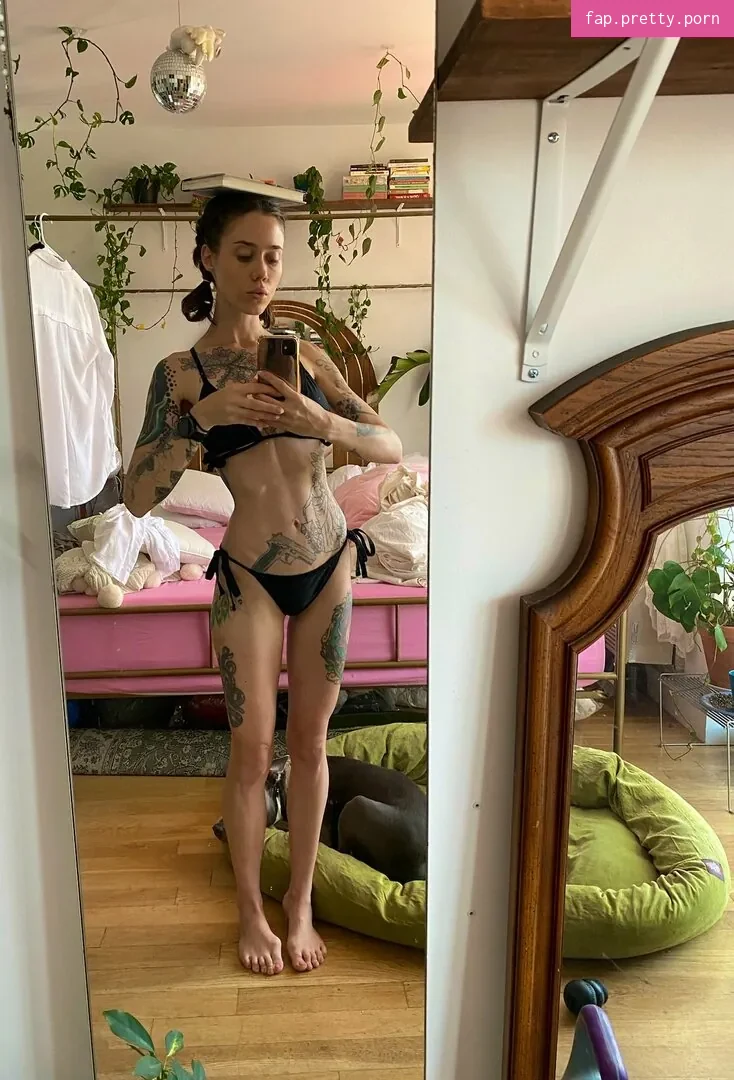 Lucy Everleigh - Photo #12