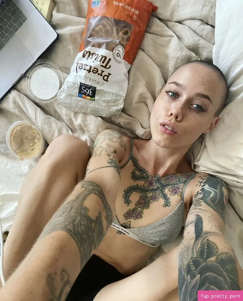 Lucy Everleigh - Photo #30