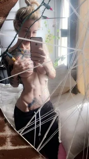 Lucy Everleigh content