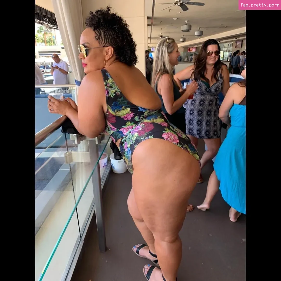 Lina Fanene - Photo #02