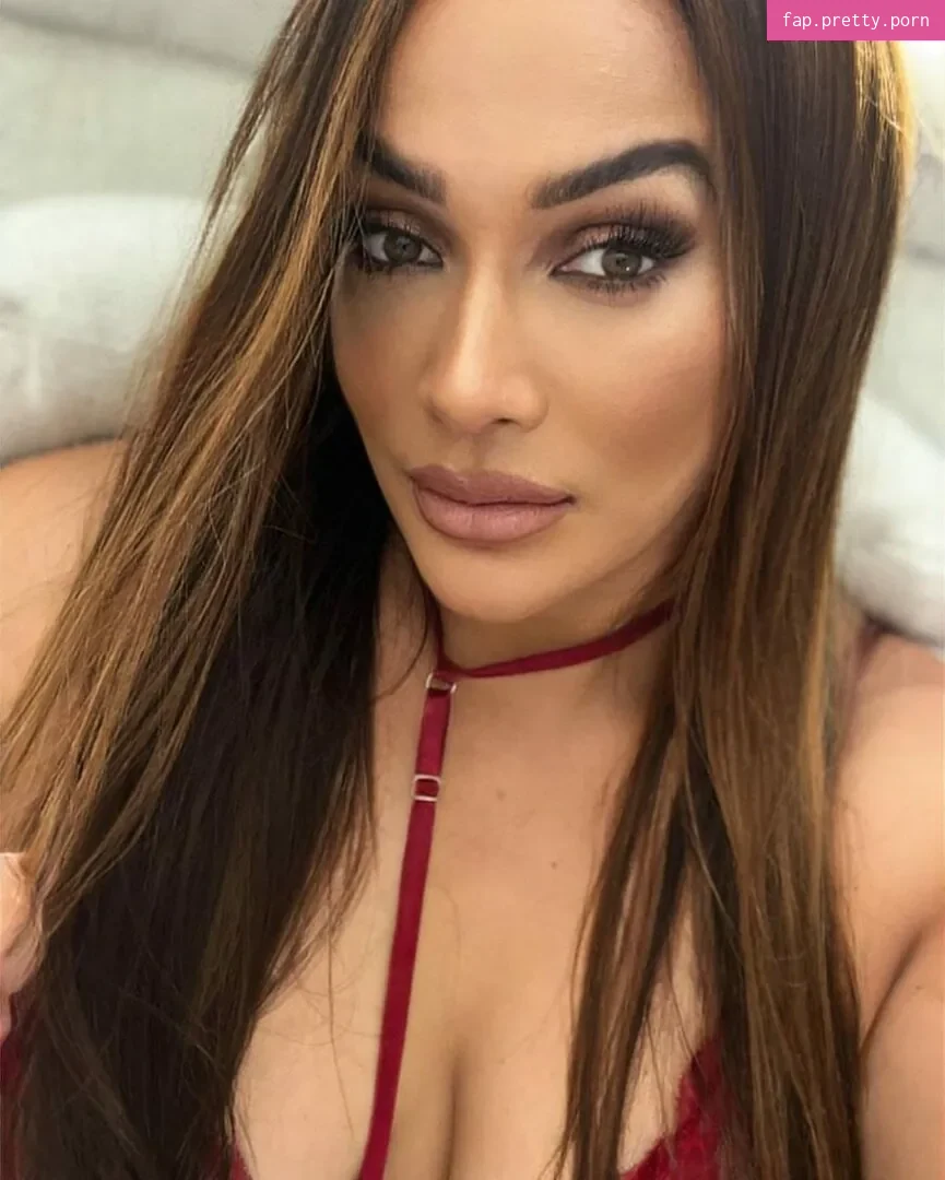 Lina Fanene - Photo #26