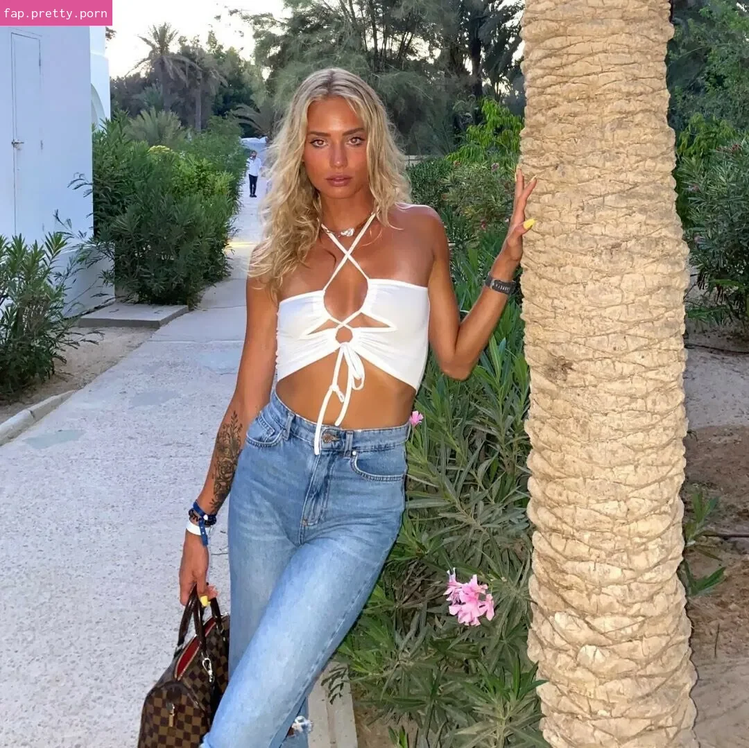 Lucie Gaumont - Photo #29