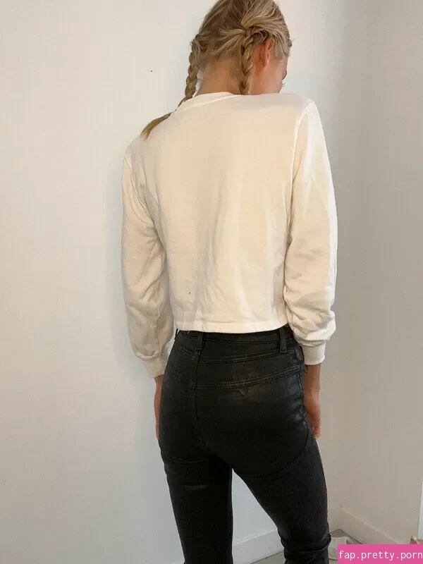 Lucie Gaumont - Photo #32