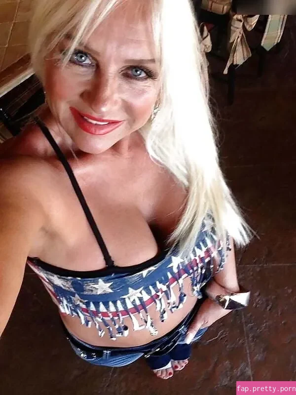 Linda Hogan - Photo #03