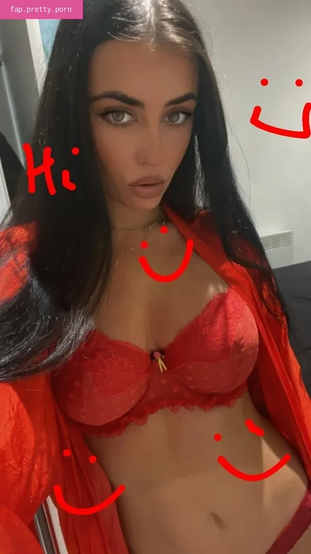 Layla Ibernón content