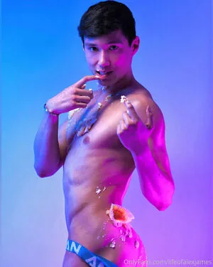 lifeofalexjames content